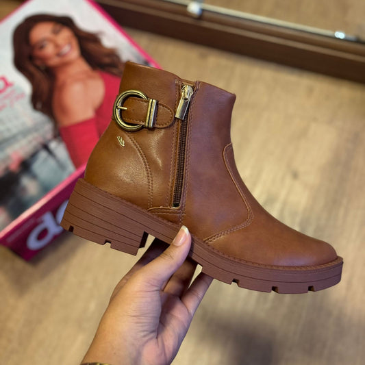 Bota Dakota de Cano Curto DA771