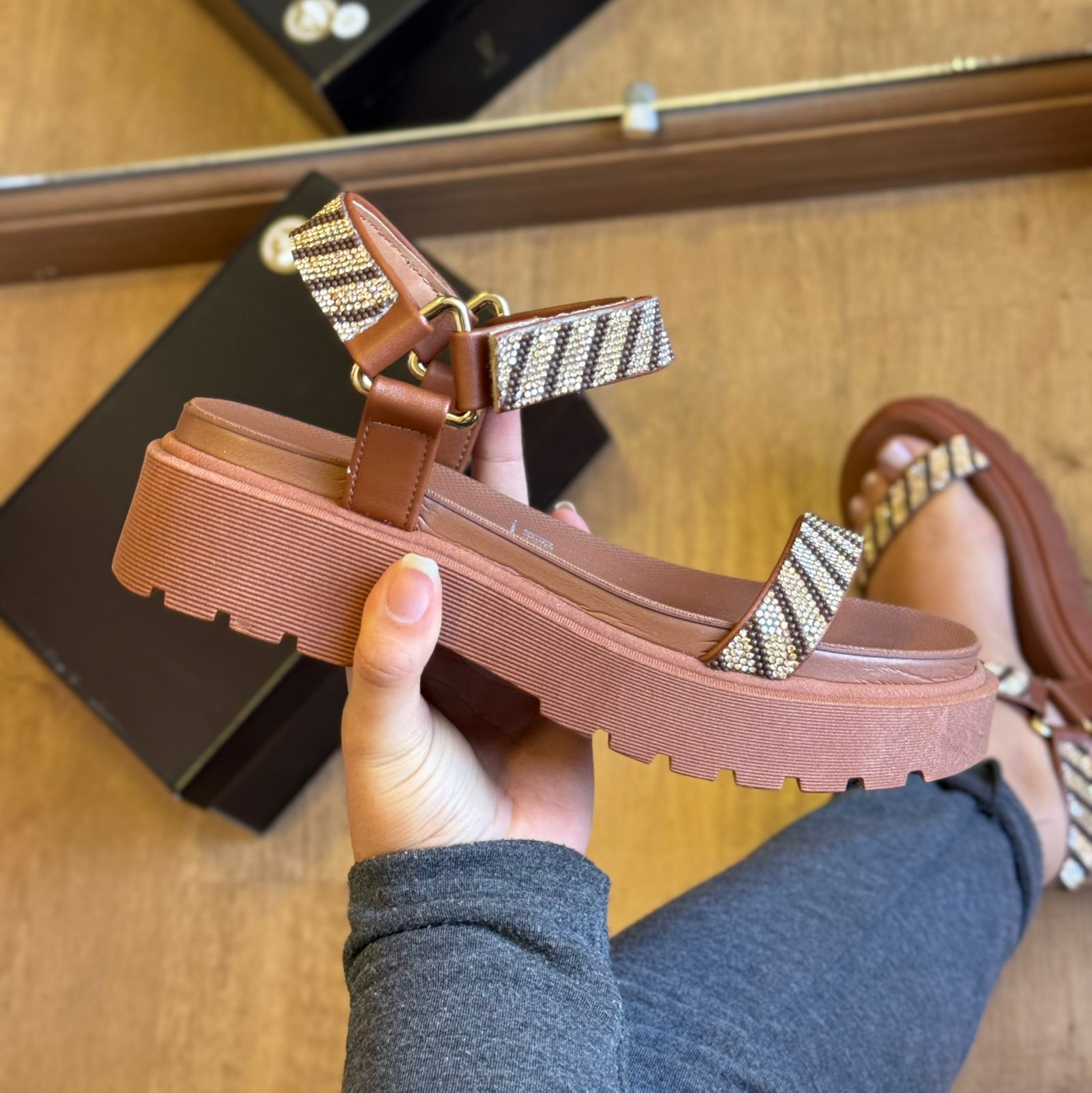 Sandália Vizzano - Main Image