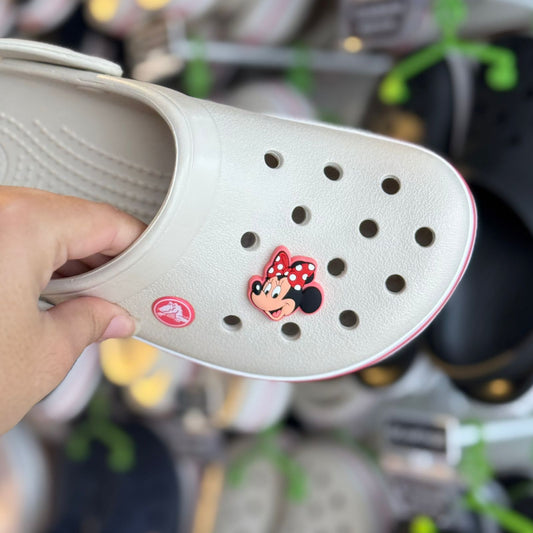 Jibbitz Minnie Solo Friends