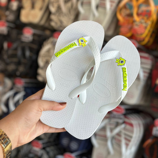 Havaianas Top (Branco) + Pin Placa Logo e Monstros S.A