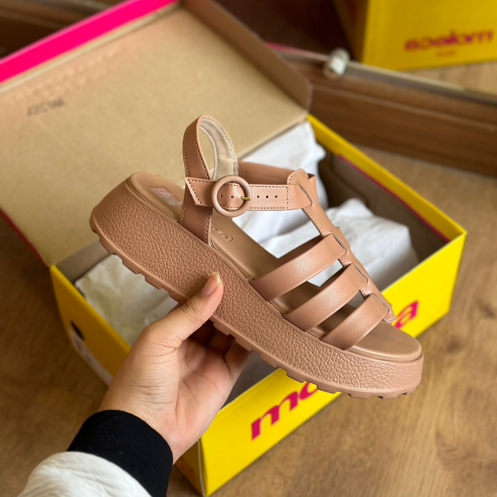 Sandália Moleca Plataforma – Armazém dos Chinelos