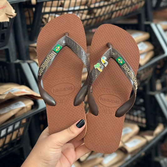 Havaianas Brasil Logo + Pin Tucano e Coqueiro