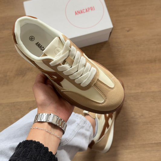 Tênis Ana Capri Couro Detalhe Lateral C30711