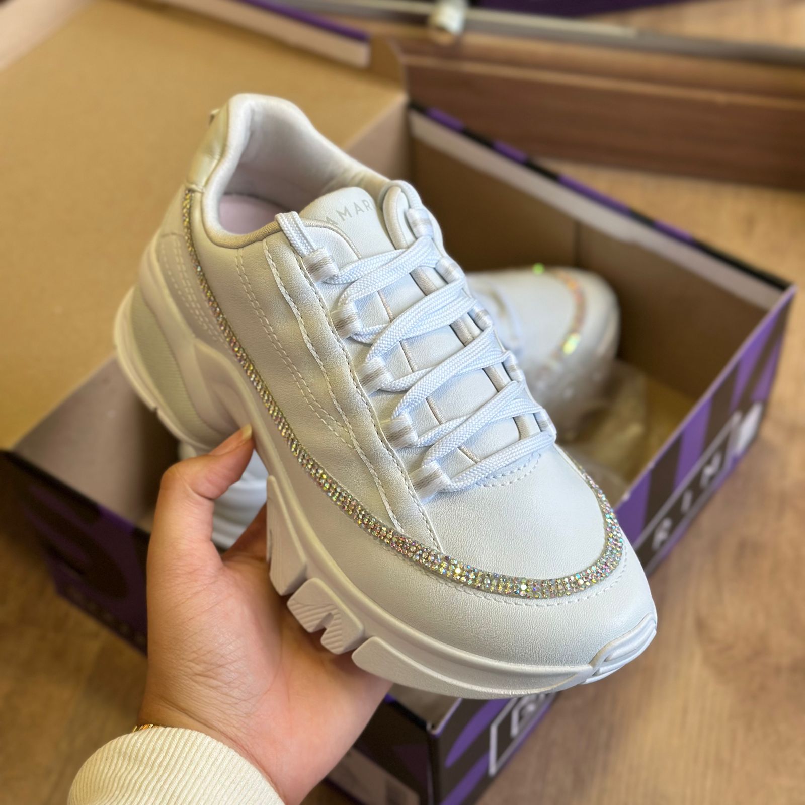 Compartilhar reclamar tênis fila disruptor branco feminino best sale