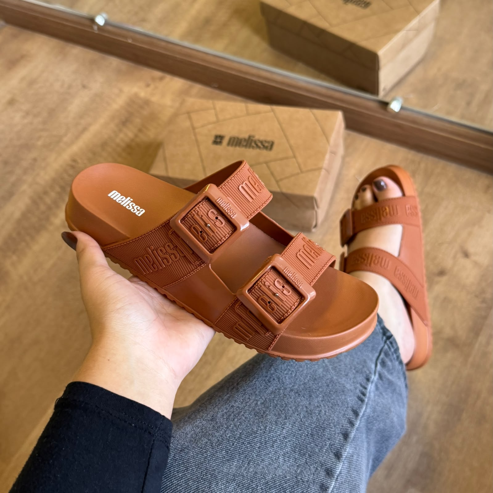 Sandália Melissa Cozy Slide M-Lover 35849 – Armazém dos Chinelos