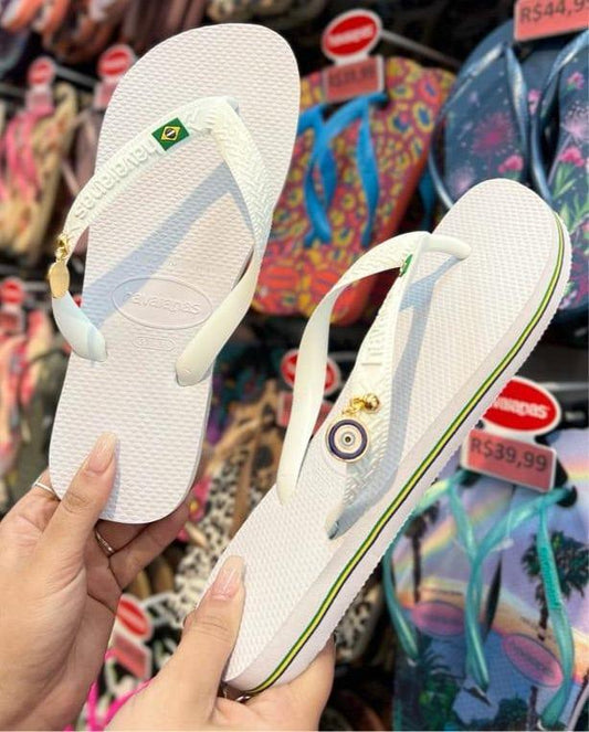 Havaianas Brasil + Pingente de Olho Grego - Armazém dos Chinelos