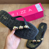 Chinelo de Dedo Arezzo com Detalhes Brilhosos Z190270254