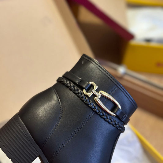 Bota Moleca Salto Bloco 5346.102