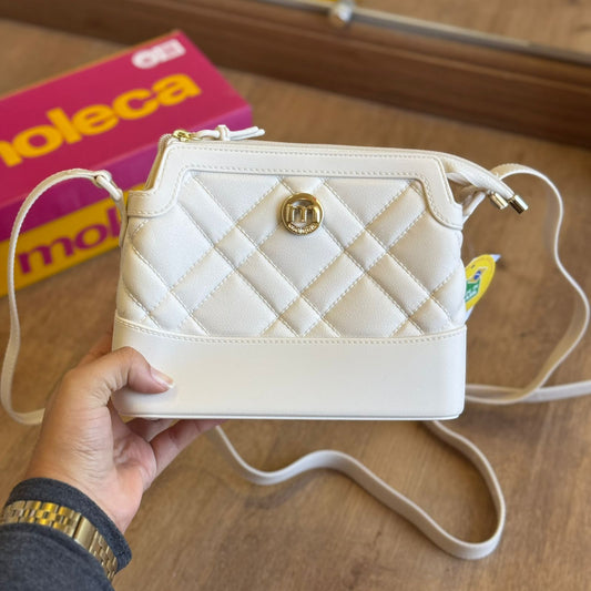 Bolsa Moleca Letra M Dourado 50062.1.31