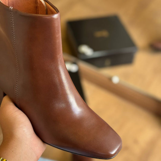 Bota Coturno Vizzano Lisa Pontinho Dourado 3098.100