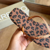 Chinelo de Dedo Arezzo Animal Print Z190270194