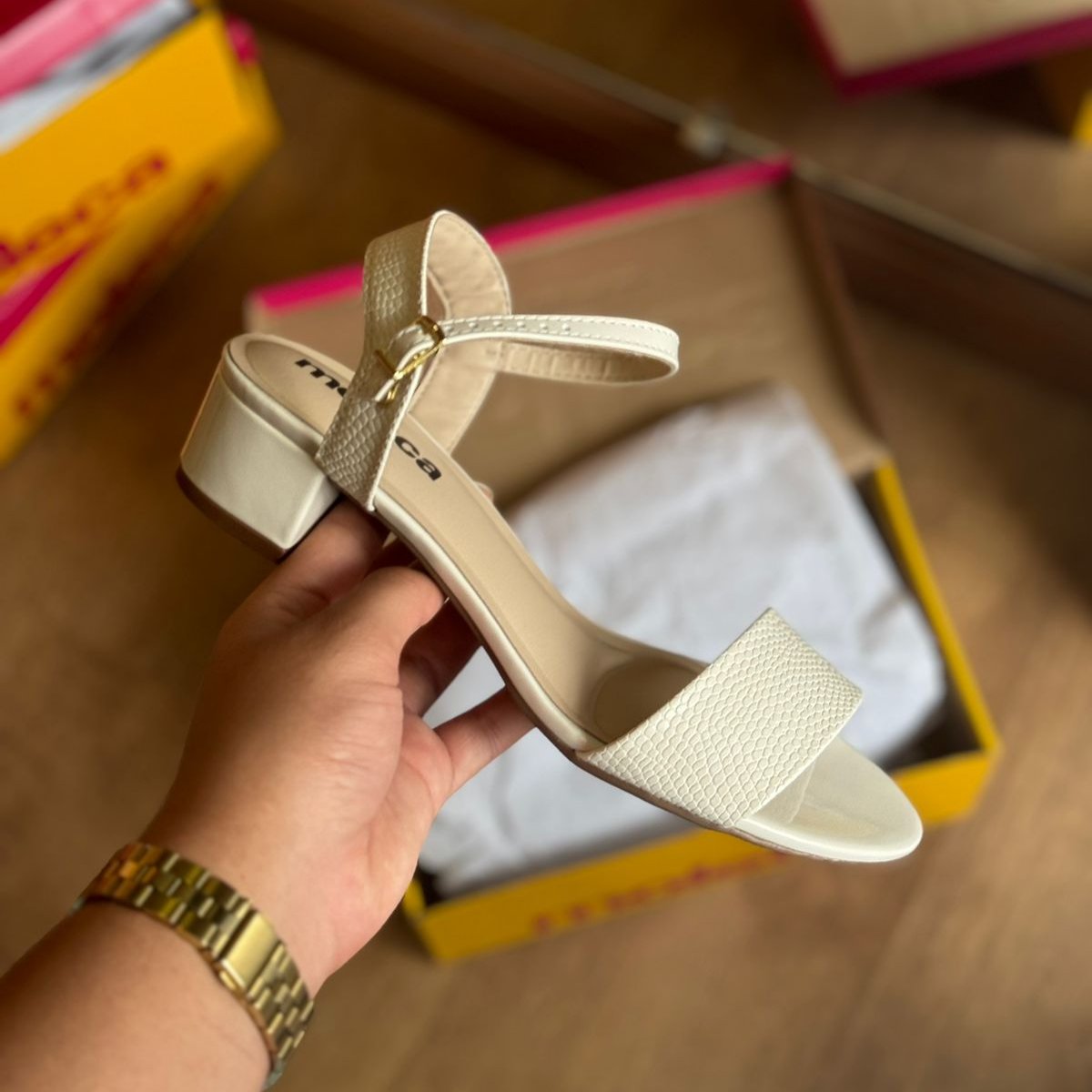 Sandália Moleca Salto Bloco – Armazém dos Chinelos