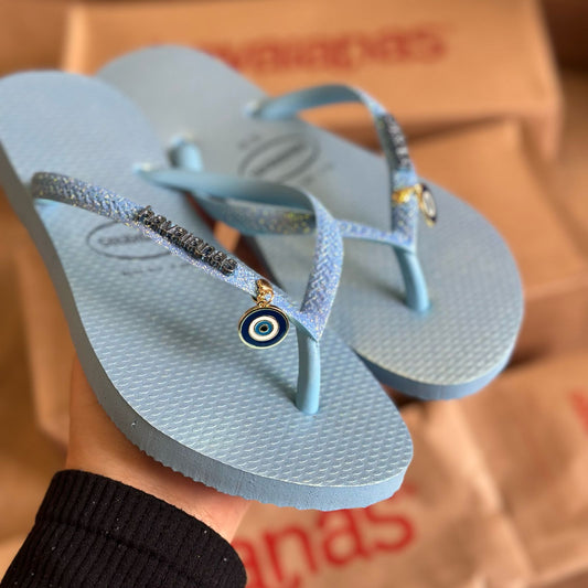 Havaianas Slim Glitter Iridescent + Pin Olho Grego Pendurado