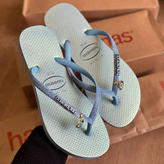 Havaianas Slim Glitter Iridescent + Pin Olho Grego Pendurado