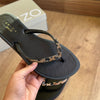 Chinelo de Dedo Arezzo Print Recouro Essential Strass Z190260077