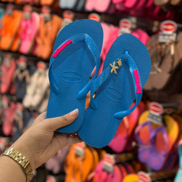 Havaianas Top + Pin Placa Logo + Pin Tartaruga e Estrela do Mar