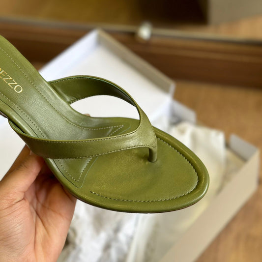 Sandália Arezzo Salto Geométrico Flip Flop A135190001