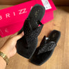 Sandália Rasteira Arezzo Tiras Largas Aplicações Brizza Z190270119