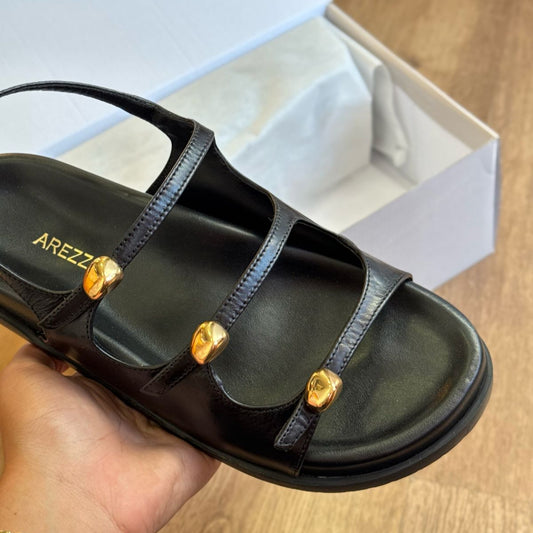 Sandália Arezzo Papete Couro Tiras Metal Bold A120160245