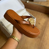 Tamanco Arezzo Couro Flatform Metal Concha A126470006