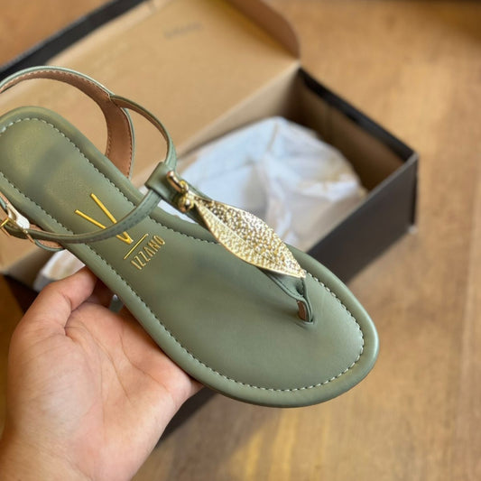 Rasteira Vizzano Detalhe Dourado de Folha 6371.347