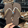 Havaianas Slim Square + Placa Logo + Pin Olho Grego e Pimenta