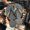Havaianas Top + Pin Placa Logo + Pin Tartaruga e Estrela do Mar