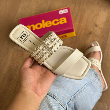 Sandália Rasteira Moleca Brilho Dourado 5462.146