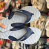 Havaianas Track Waves