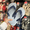 Havaianas Track Waves