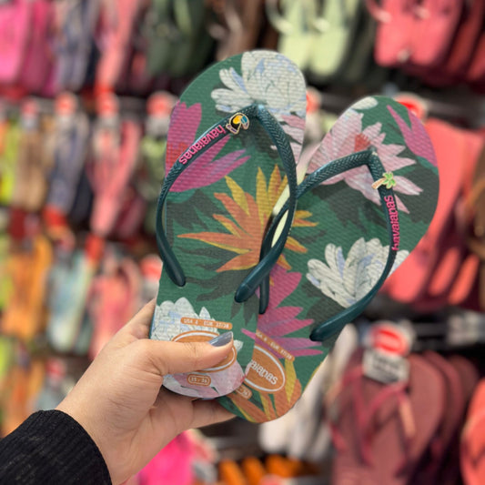 Havaianas Slim Summer Bliss + Pin Tucano e Coqueiro