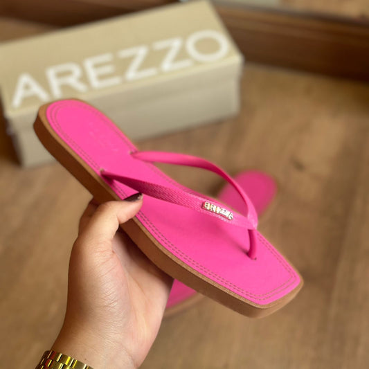 Chinelo de Dedo Arezzo Rasteira Z190270202