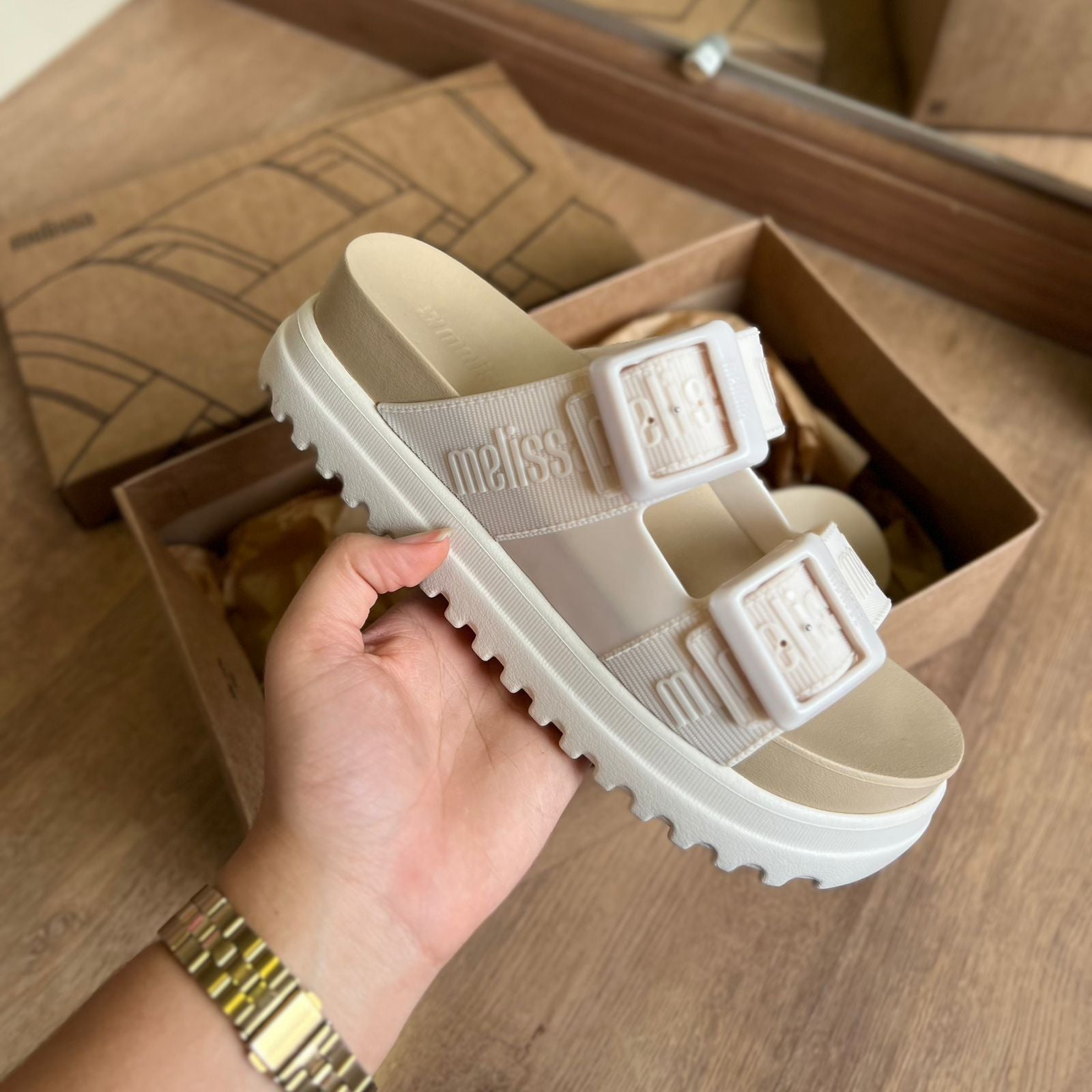 Sandália Melissa Cozy M-Lover Platform 35977 – Armazém dos Chinelos