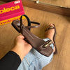 Sandália Moleca Rasteira Detalhe Circular Dourado 5462.143