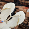 Havaianas Slim + Placa Logo + Pin Borboleta