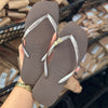 Havaianas Slim Square + Pin Ancora e Estrela