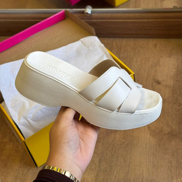 Sandália Tiras Grossas Moleca 5503.119