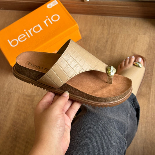 Sandália Papete Couro Croco Detalhe Dourado 8524.110.30630