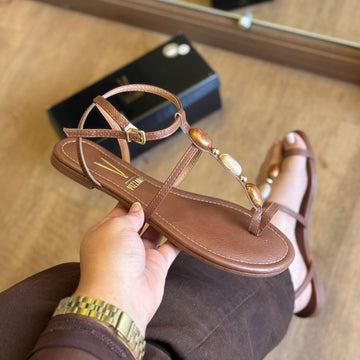 Sandália Vizzano Rasteiras Adornos nas Tiras 6235.1721