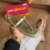 Sandália Moleca Rasteirinha Detalhe Metálico 5560.102