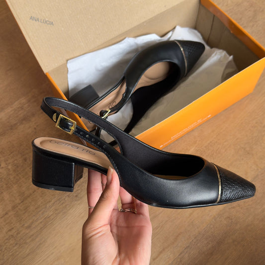 Sandália Beira Rio Bico Fino 4182.237