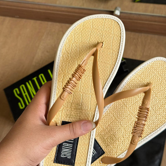 Chinelo Santa Lolla Detalhe Da Marca 06C1.5943