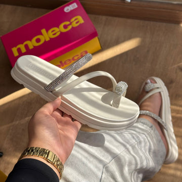 Sandália Moleca Rasteirinha Detalhe Strass 5490.127