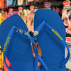 Chinelo Havaianas Logo Pop + Pin Concha, Golfinho e Sereia
