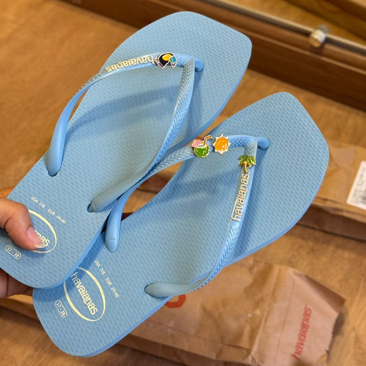 Havaianas Slim Square Logo Pop Up - Pin Tucano, Coqueiro, Sol  e Água de Coco