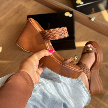 Tamanco Vizzano Detalhe Dourado 6575.102