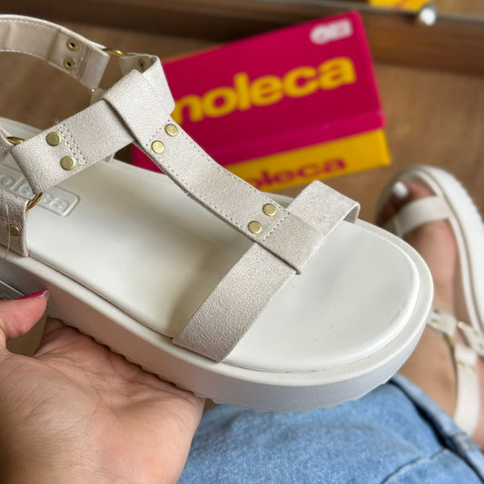 Sandália Moleca Detalhe Dourado 5489.125