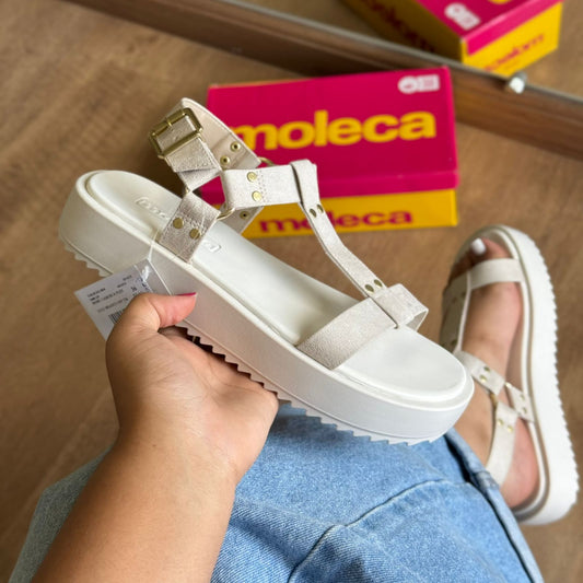 Sandália Moleca Detalhe Dourado 5489.125