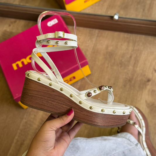 Sandália Moleca Plataforma Pedrarias 5566.103