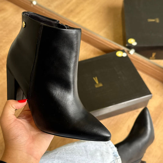 Bota Vizzano Bico Fino 3105.100